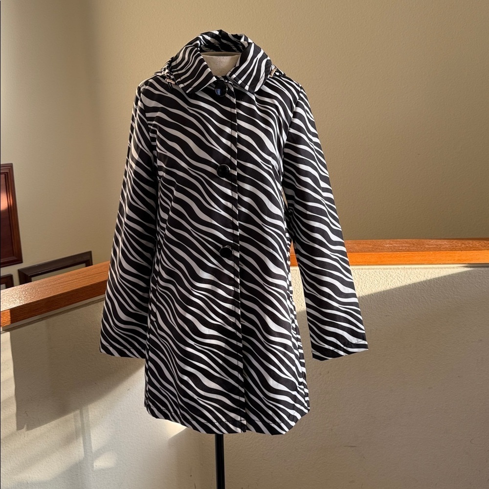 Kate Spade Black and White zebra Striped rain coat XS